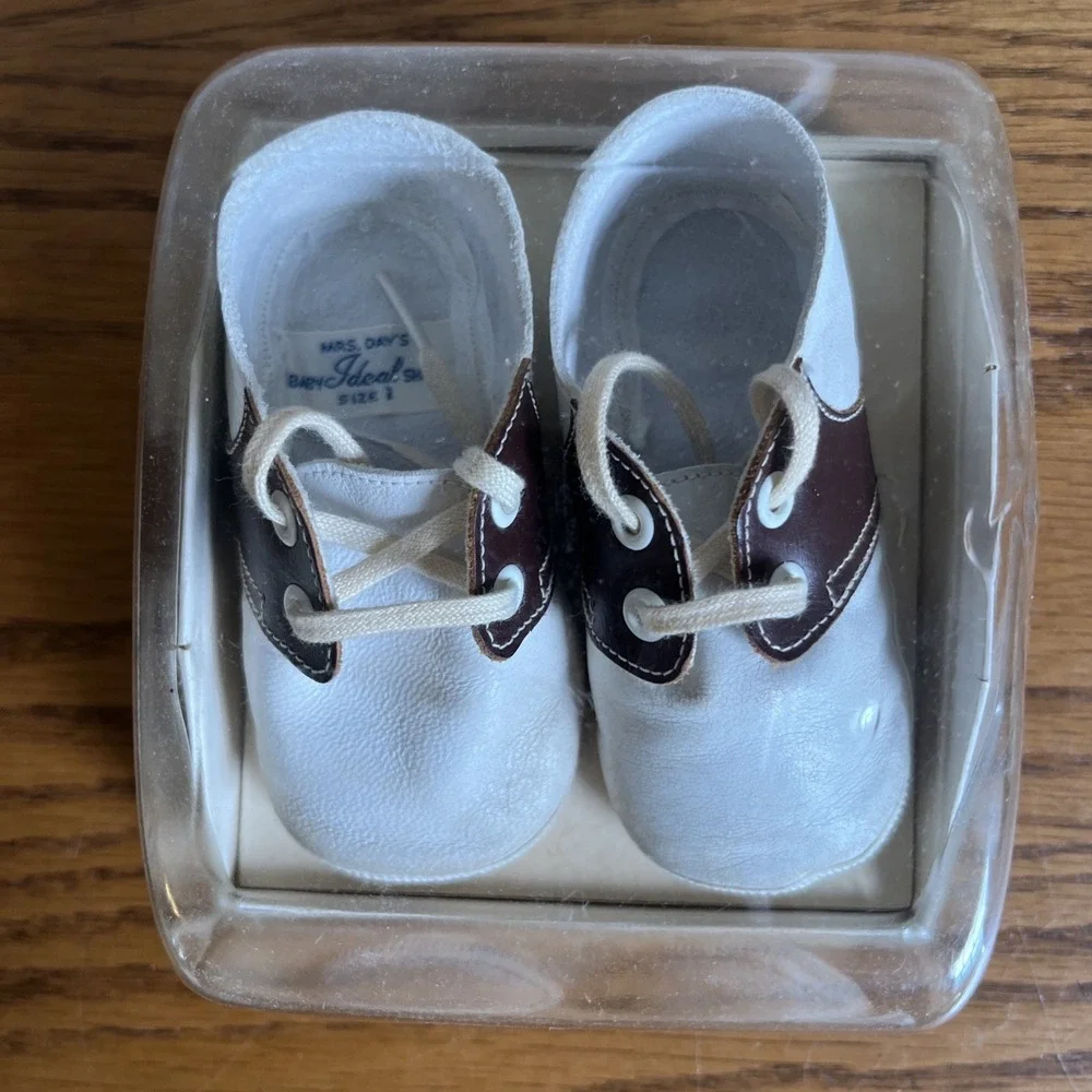 Vintage‎ Mrs. Days Ideal Infant Saddle Shoes Sz 1 Soft Leather Brown White w/box